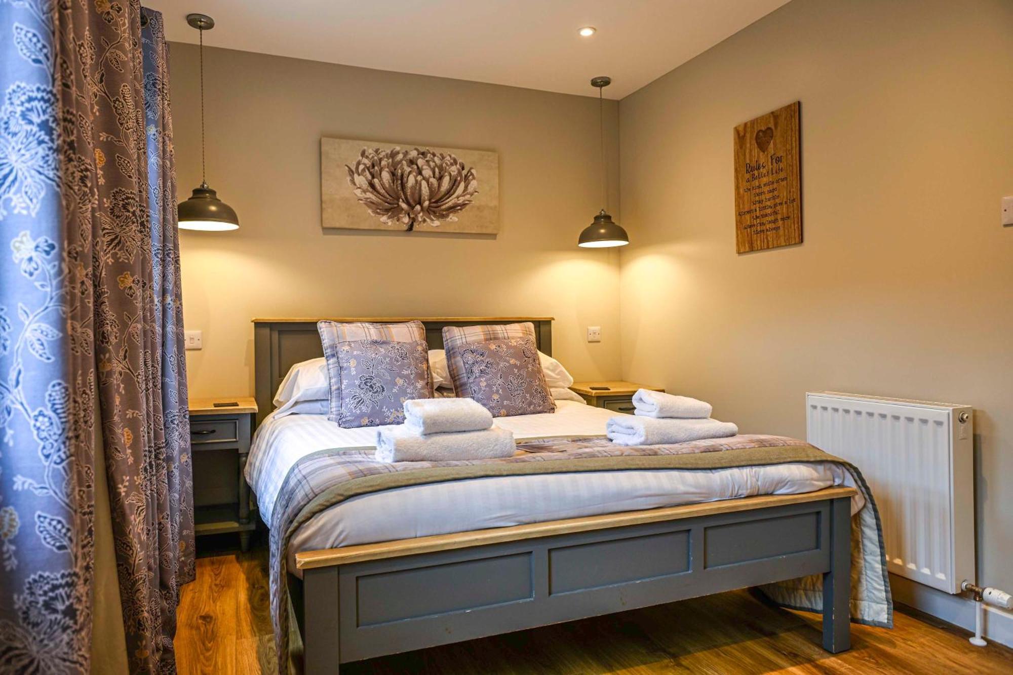 Bluebell Lodge 24 With Hot Tub Newton Stewart Exterior foto